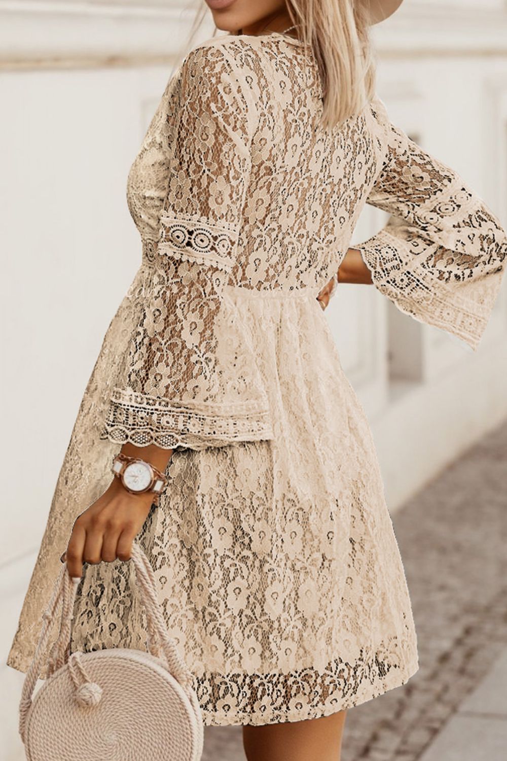 Dress-Lace V-Neck Three-Quarter Sleeve