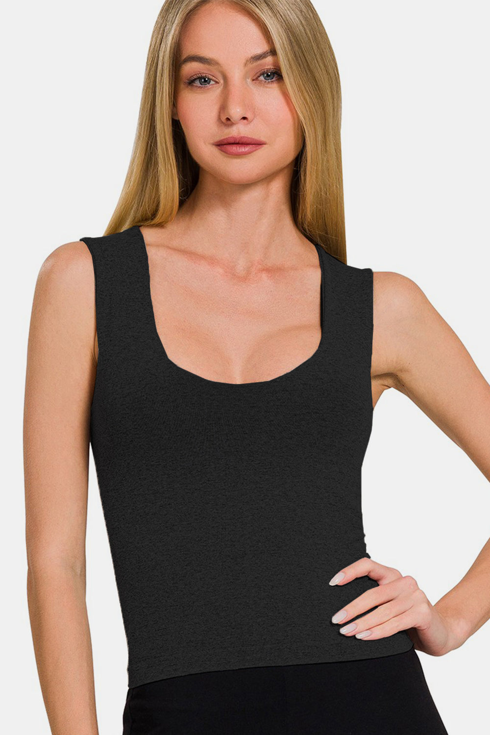 Top-Cropped Padded Seamless Tank-Black