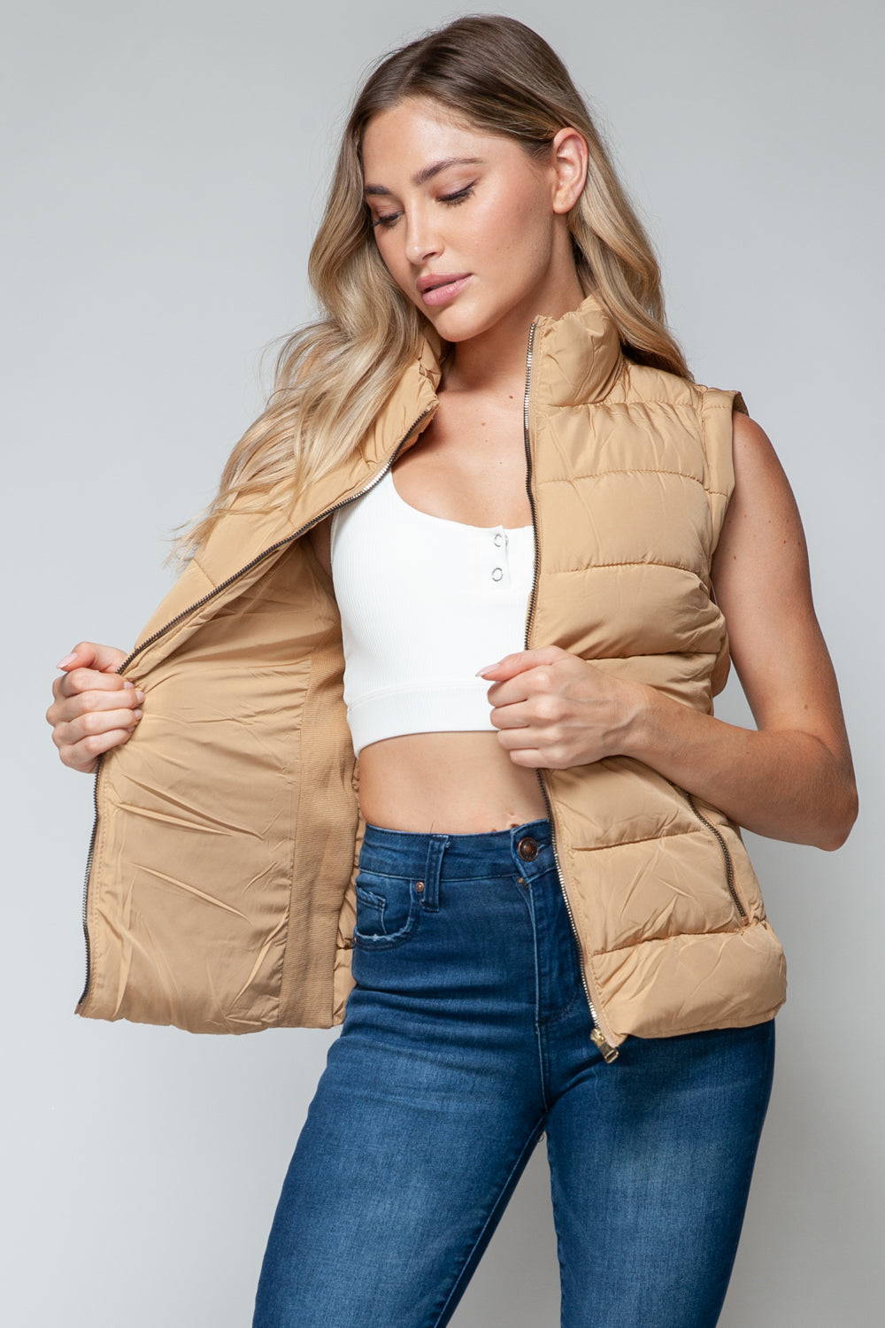 Vest-Zip Up Turtleneck with Pockets-Camel