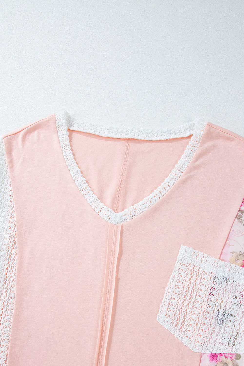 Top-Floral V-Neck Three-Quarter Sleeve